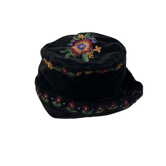 Vintage 90s Velvet Like Floral Embroidered Bucket Hat Folded Brim Women's - Picture 1 of 7